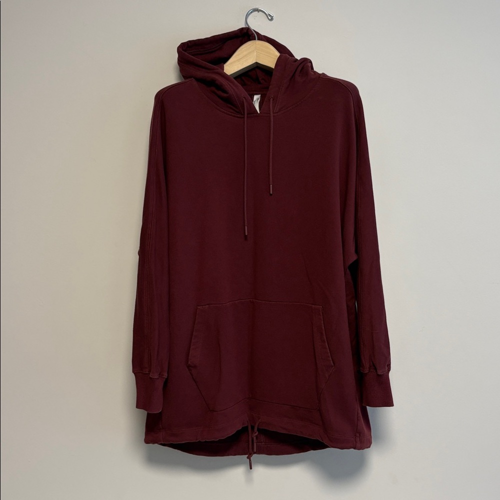 Aritzia group by babaton red rust ren hoodie sz xs xsmall preloved